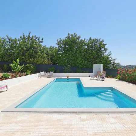 Casa Fornalha Villa